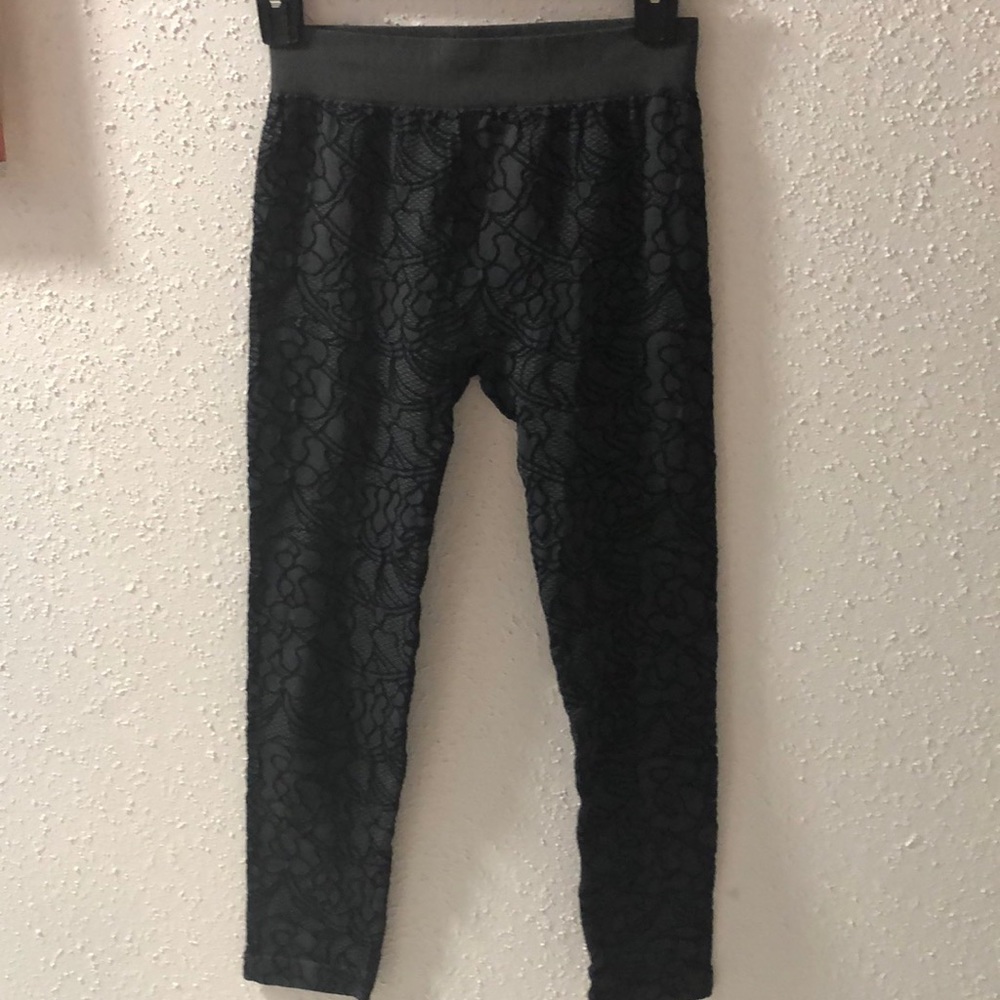 Jessica Simpson leggings